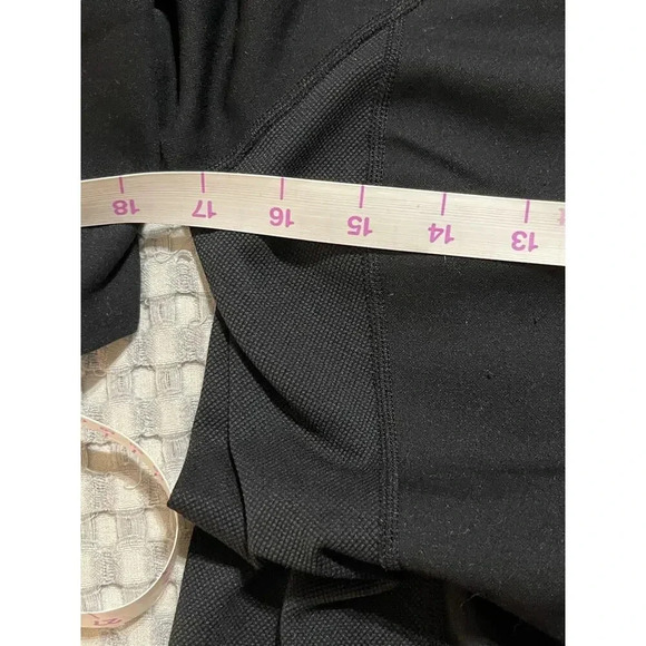 Nike Fit 3-Quarter Zip Long Sleeve Women Top SZ Small Causal Streetwear Athletic - Picture 4 of 6